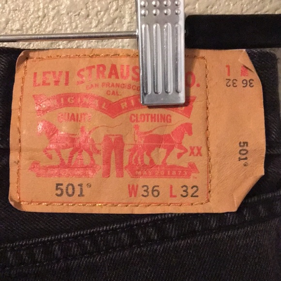 Levis button fly 501 Mens black jeans size 36x32 - Picture 7 of 7